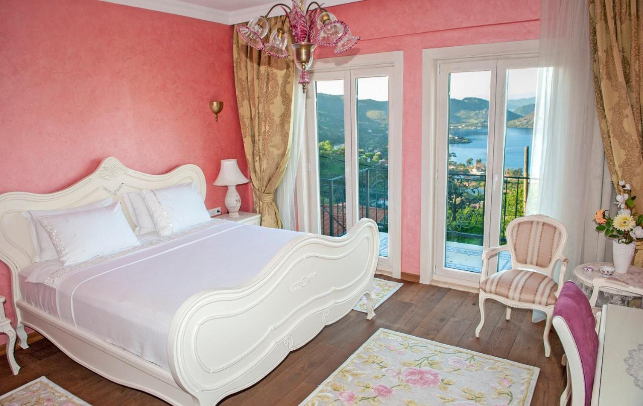 Swan Lake Hotel - Adult Only Selimiye  Exterior photo