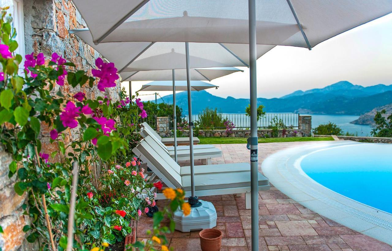 Swan Lake Hotel - Adult Only Selimiye  Exterior photo