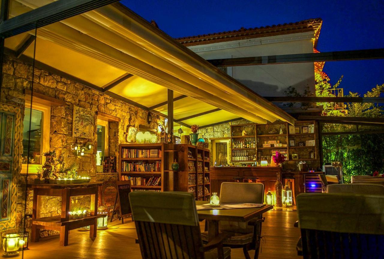 Swan Lake Hotel - Adult Only Selimiye  Exterior photo